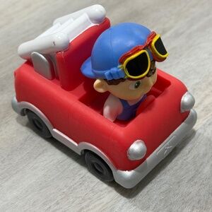 CoComelon Fire Truck w/ TomTom Figure Preschool Toy